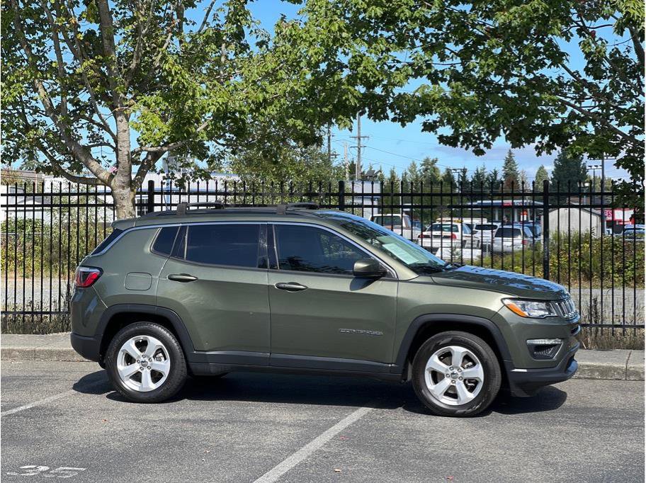 Used 2018 Jeep Compass Latitude w/ Popular Equipment Group