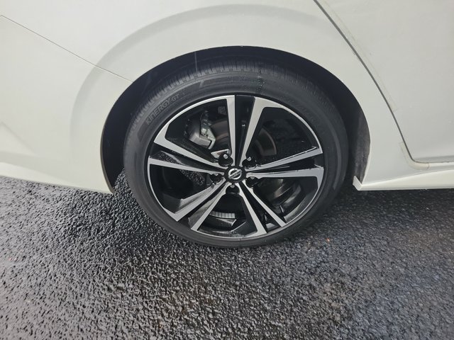 Certified 2023 Nissan Sentra SR w/ Trunk Package FWD image 17
