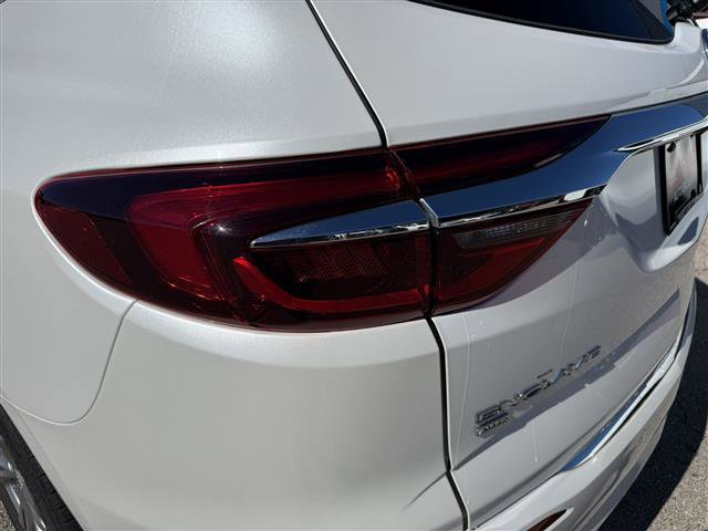 Used 2021 Buick Enclave Avenir w/ Avenir Technology Package image 36