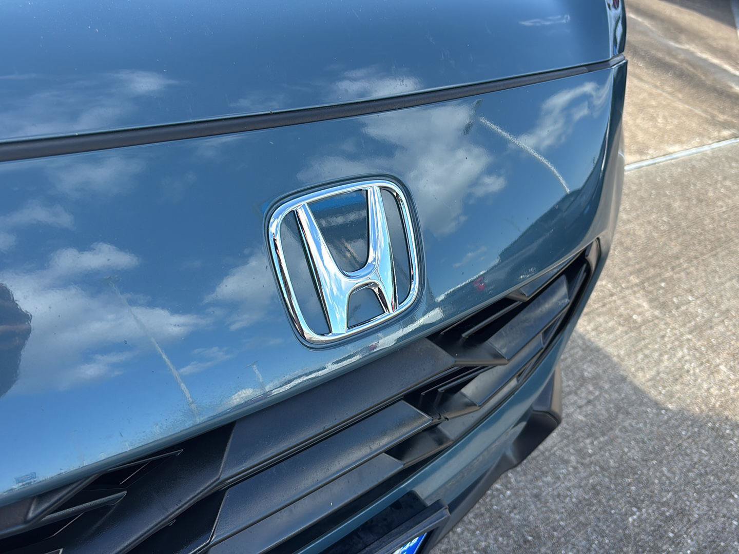 Used 2024 Honda HR-V Sport image 4