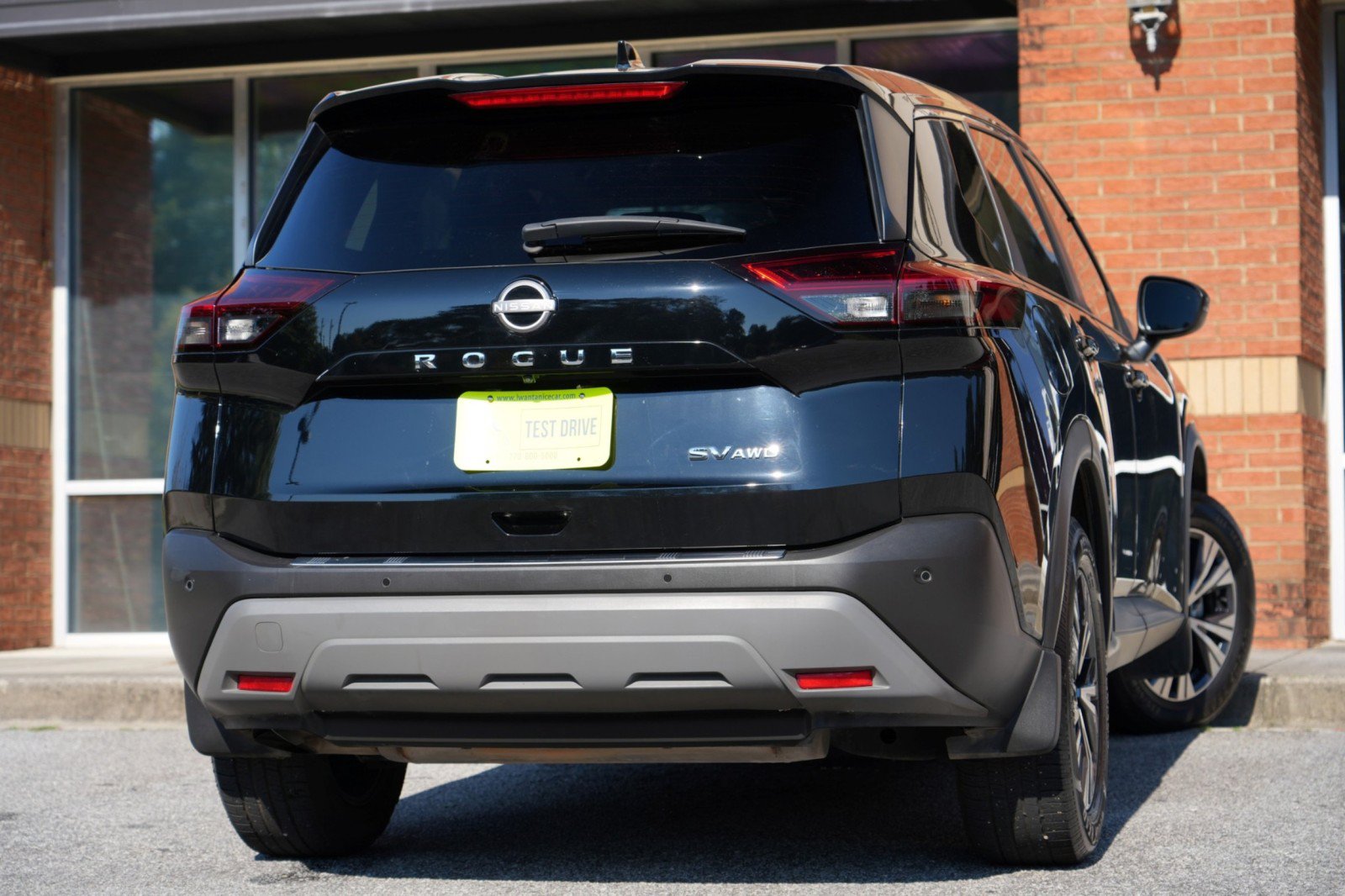 Used 2022 Nissan Rogue SV AWD/4WD image 4