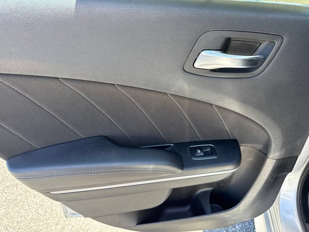 Used 2020 Dodge Charger Scat Pack RWD image 13