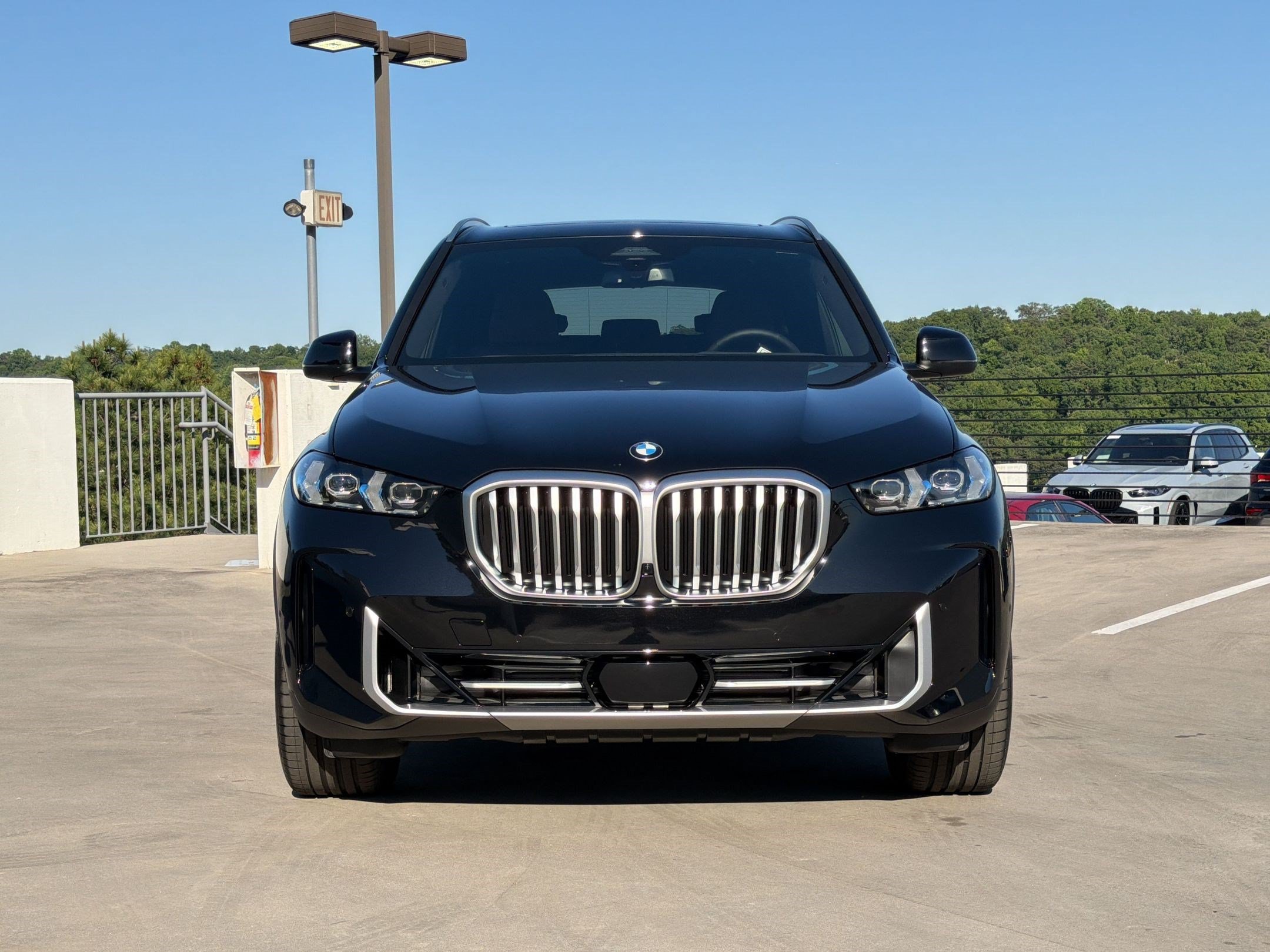 New 2026 BMW X5 xDrive40i w/ Climate Comfort Package AWD/4WD image 5