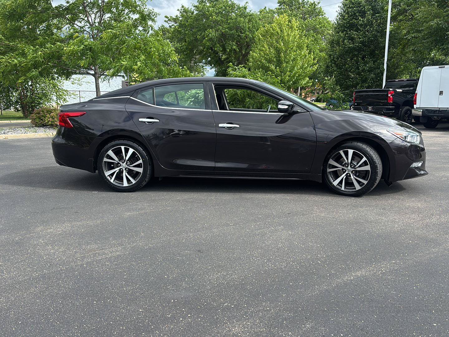 Used 2017 Nissan Maxima 3.5 SL FWD image 10