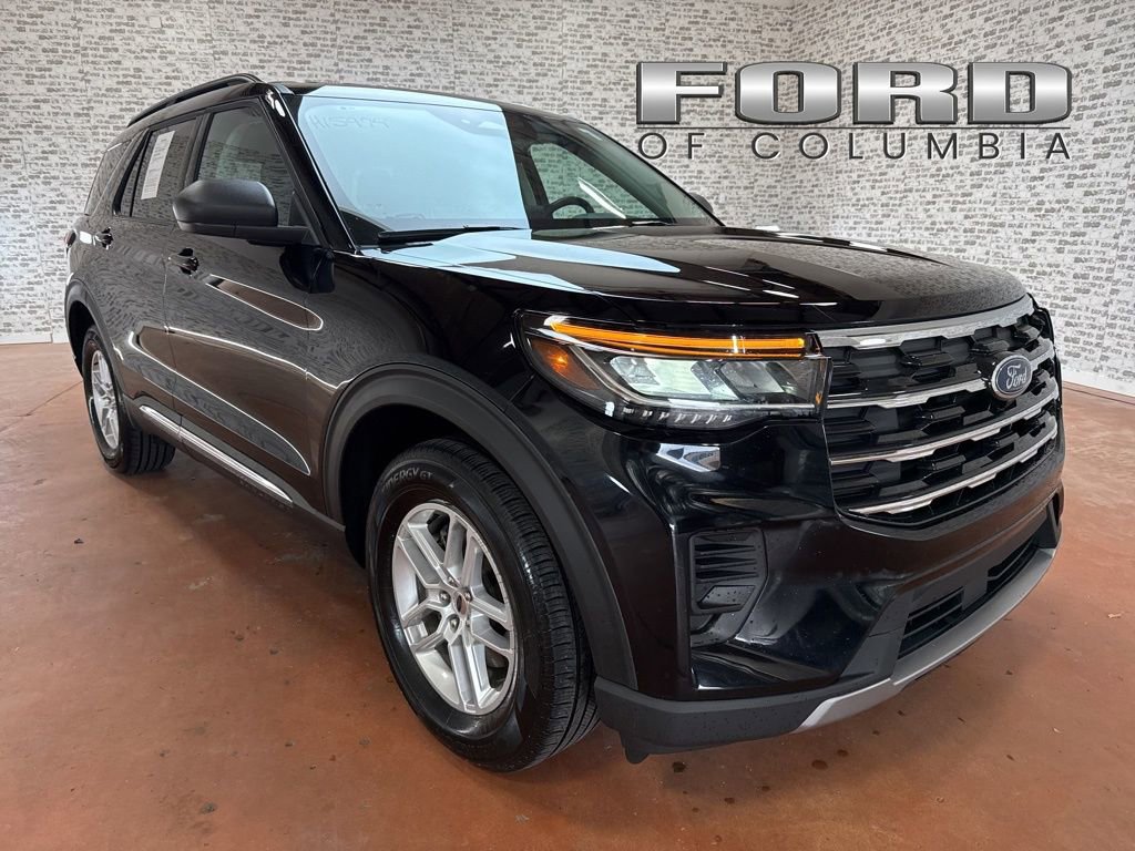 Used 2025 Ford Explorer Active