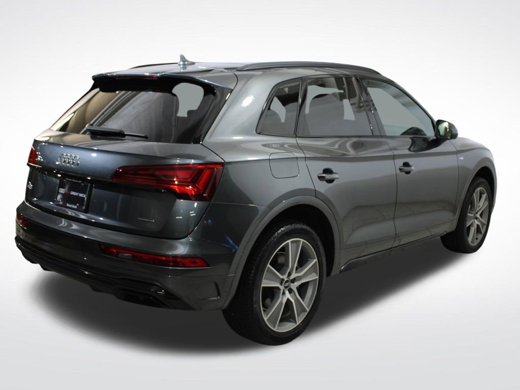 Certified 2025 Audi Q5 2.0T Premium w/ Convenience Plus Package image 10