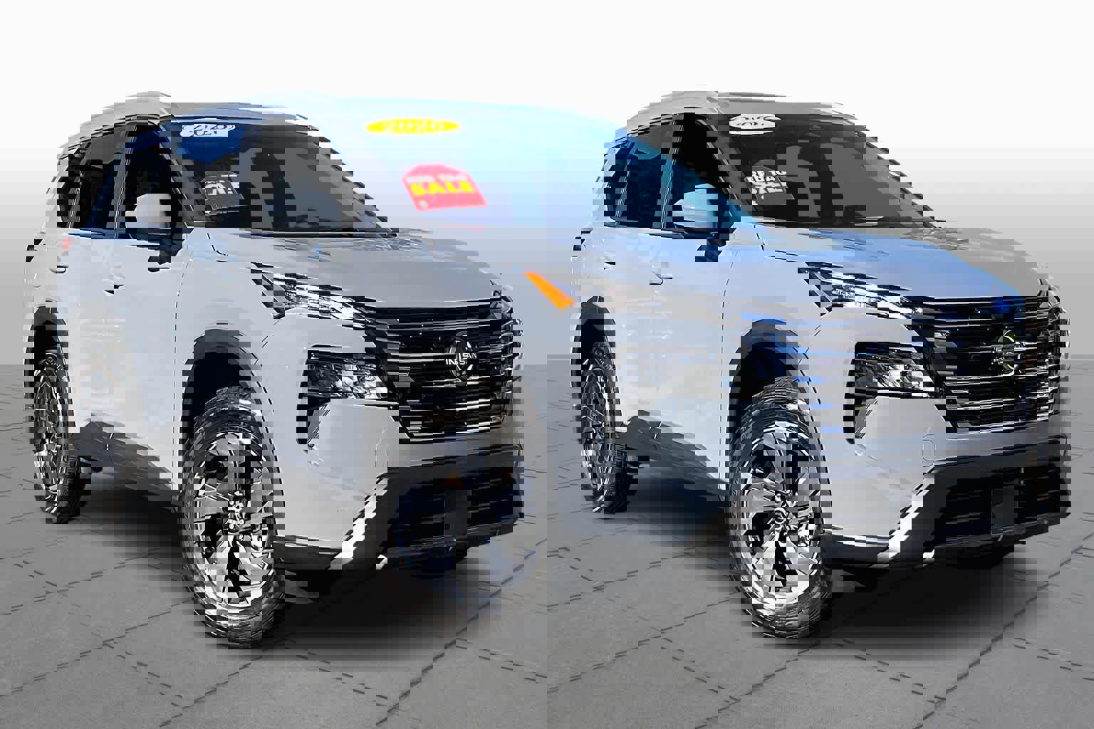 Used 2026 Nissan Rogue SV w/ SV Premium Package image 3