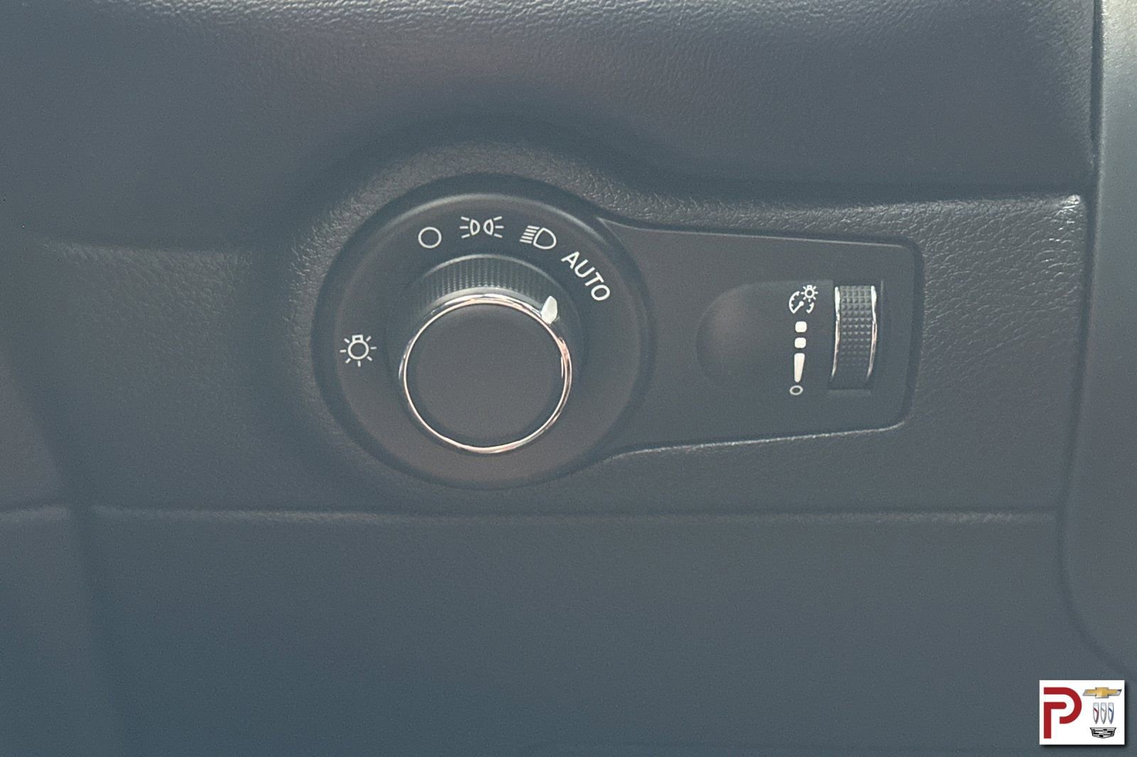 Used 2025 Dodge Durango R/T w/ Blacktop Package image 34