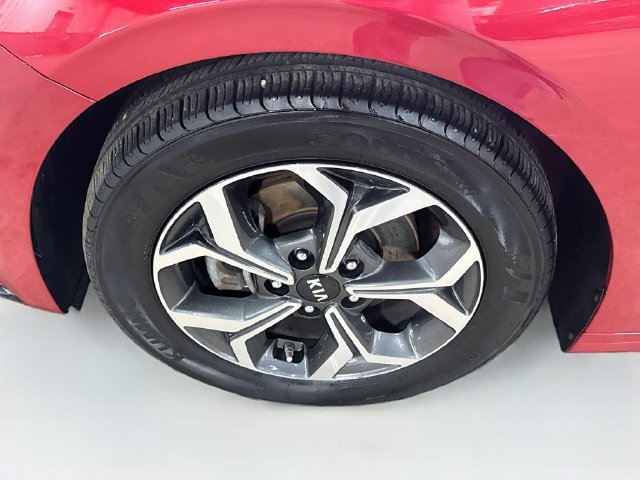 Used 2020 Kia Forte LXS FWD image 29