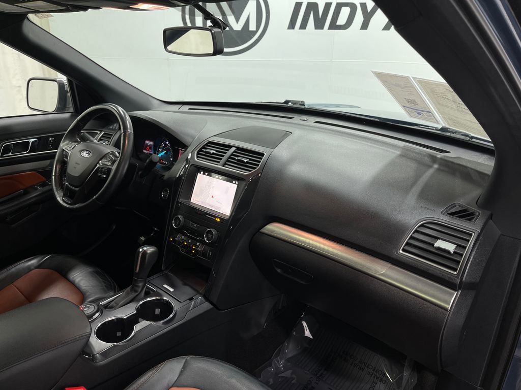 Used 2019 Ford Explorer XLT w/ Equipment Group 202A image 20