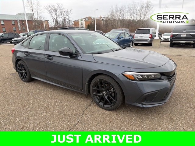 Used 2023 Honda Civic Sport image 2