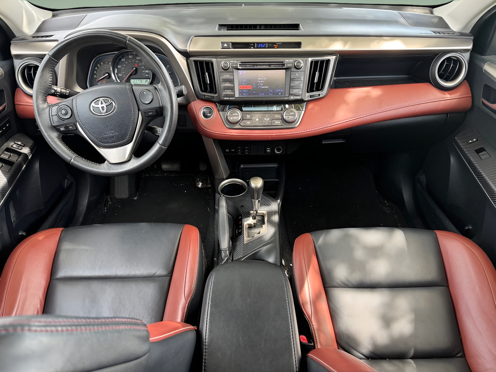 Used 2013 Toyota RAV4 Limited FWD image 18