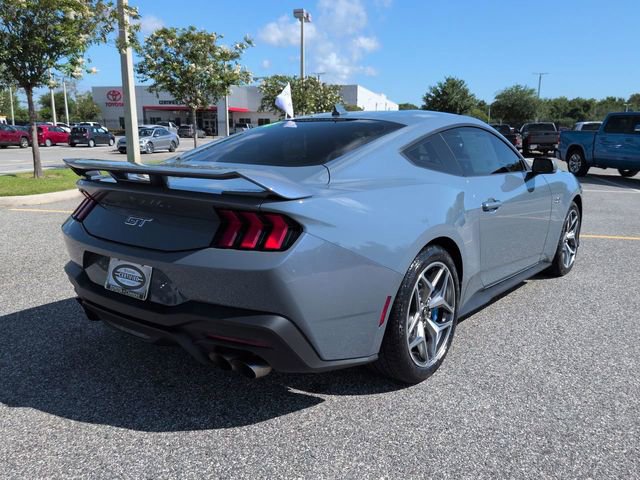 Used 2024 Ford Mustang GT Premium w/ GT Performance Package RWD image 4