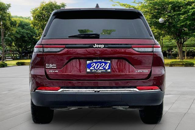 Used 2024 Jeep Grand Cherokee Limited AWD/4WD image 4