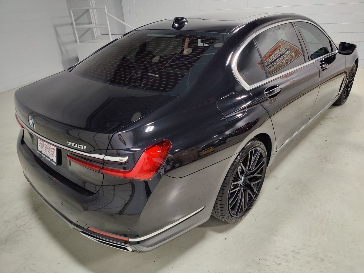 Used 2020 BMW 750i xDrive w/ Executive Package AWD/4WD image 6