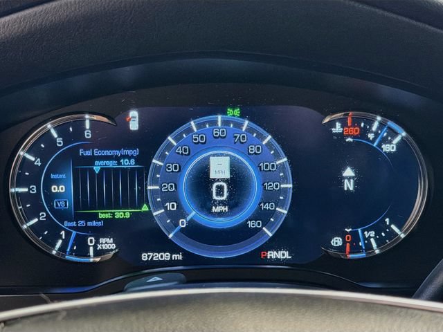 Certified 2017 Cadillac Escalade Luxury AWD/4WD image 10