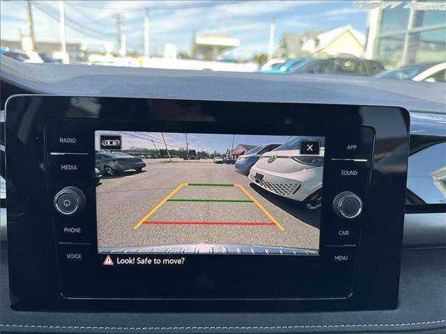 New 2026 Volkswagen Taos SE AWD/4WD image 15