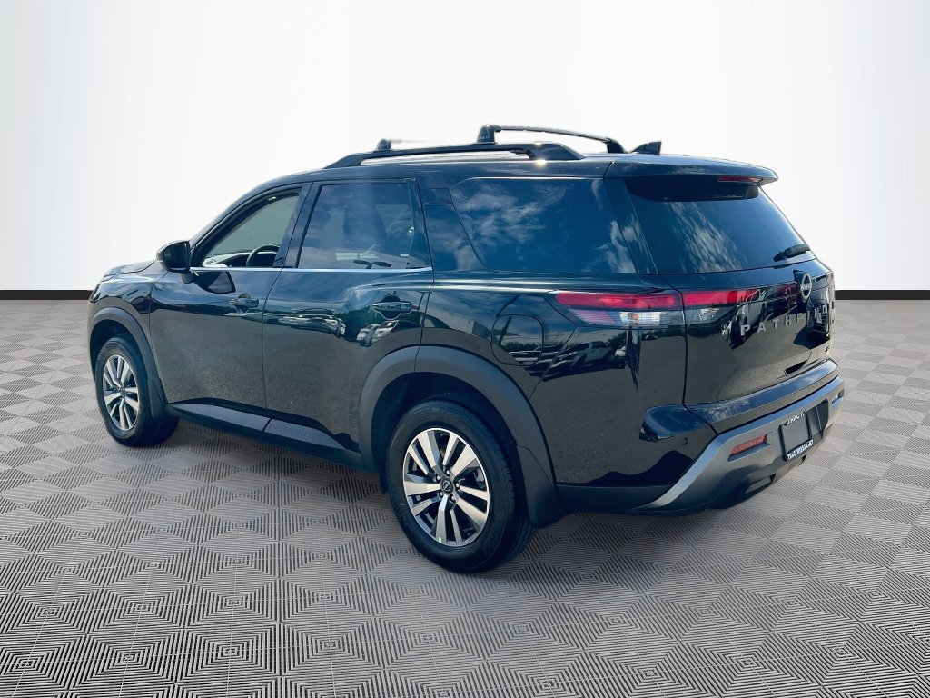 New 2026 Nissan Pathfinder SL w/ Cargo Package FWD image 5