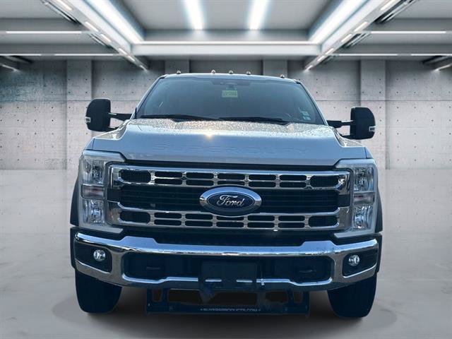 Used 2024 Ford F550 4x4 Crew Cab Super Duty image 2