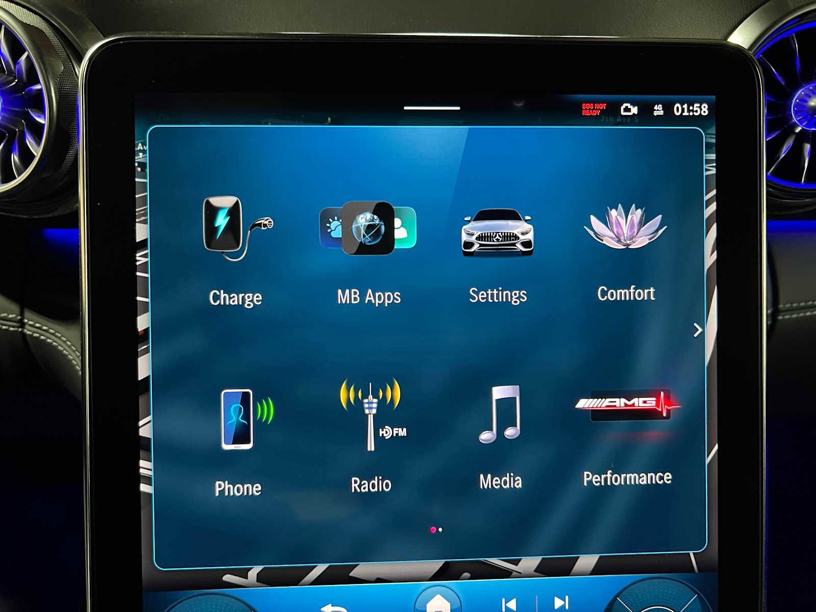 New 2025 Mercedes-Benz SL 63 AMG S e Performance 4MATIC image 28