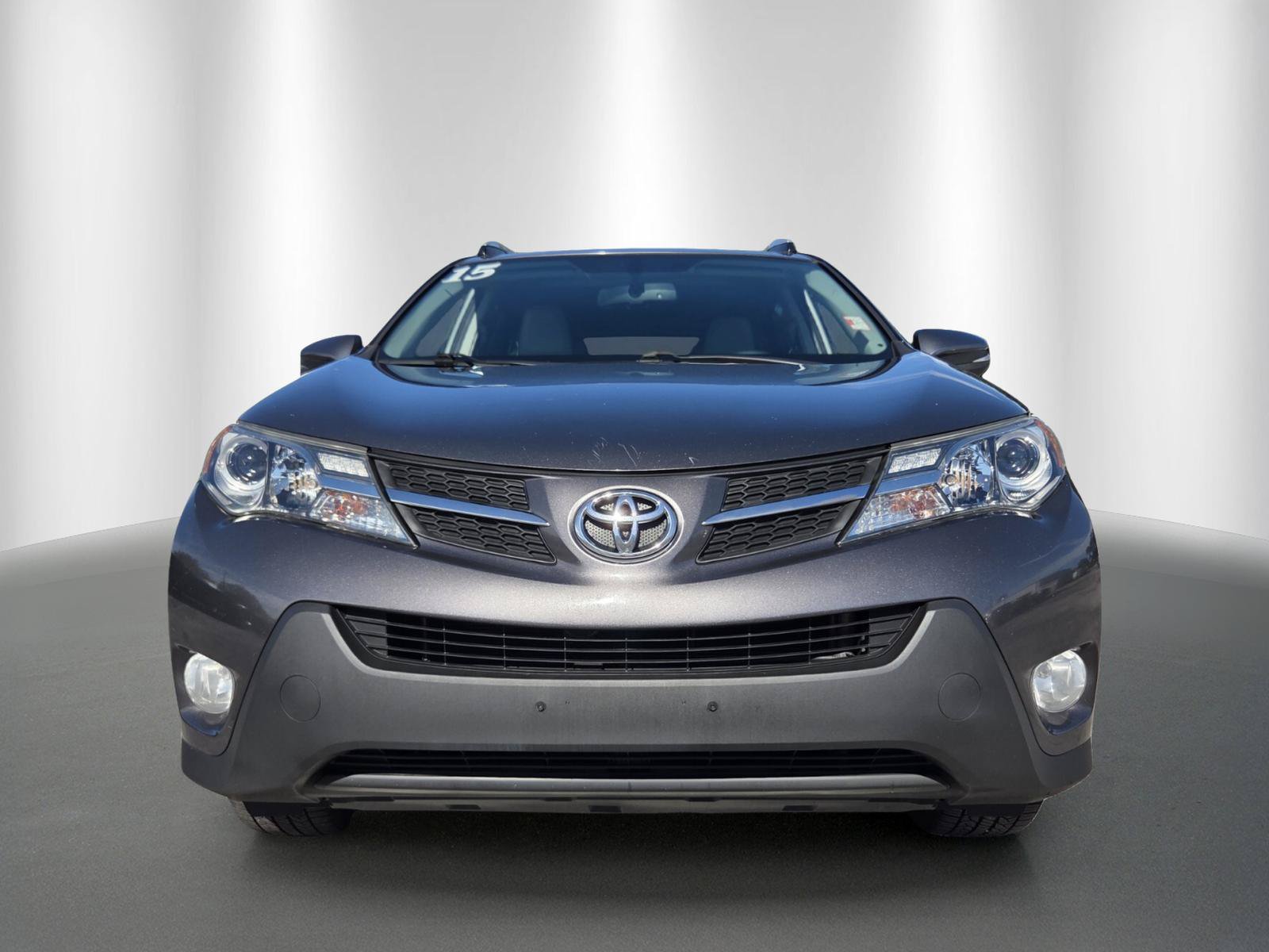 Used 2015 Toyota RAV4 Limited AWD/4WD image 2