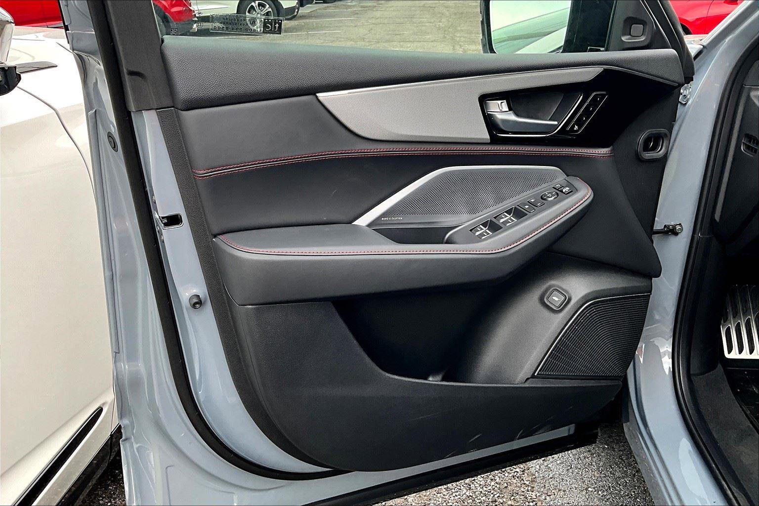 Used 2026 Acura MDX A-Spec image 21