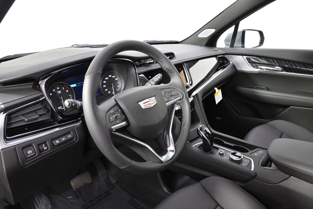 New 2025 Cadillac XT6 Premium Luxury w/ Technology Package image 11