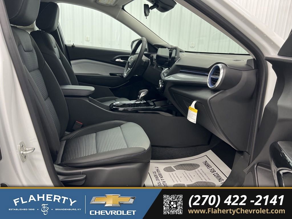 New 2026 Chevrolet Trax LT image 15
