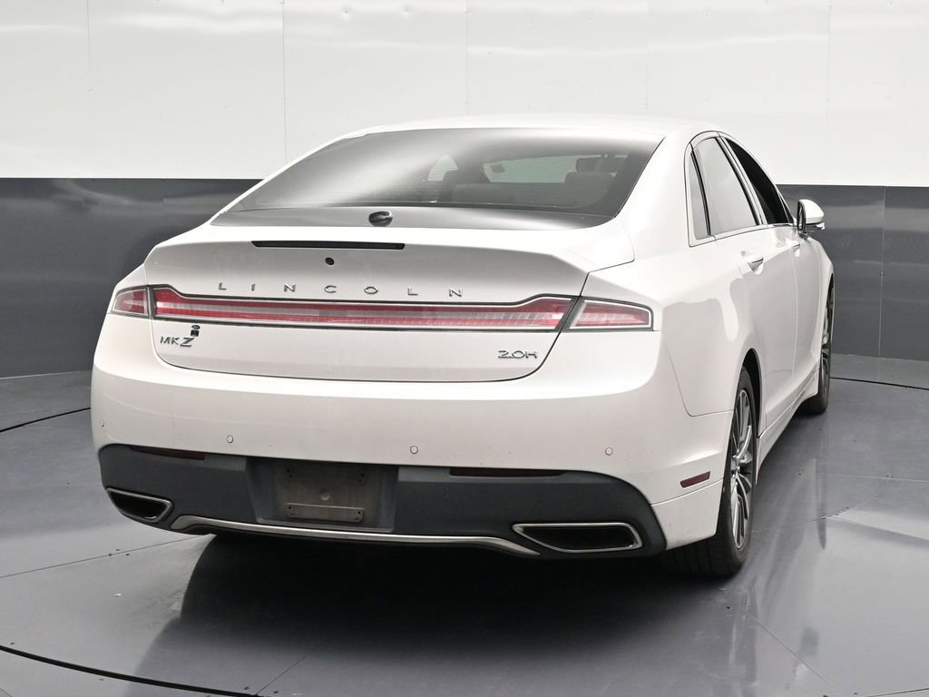 Used 2018 Lincoln MKZ Select w/ Select Plus Package FWD image 2