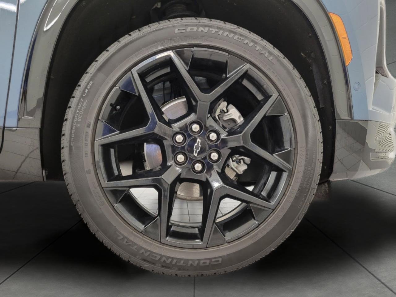 Certified 2024 Chevrolet Traverse RS w/ LPO, Floor Liner Package image 3