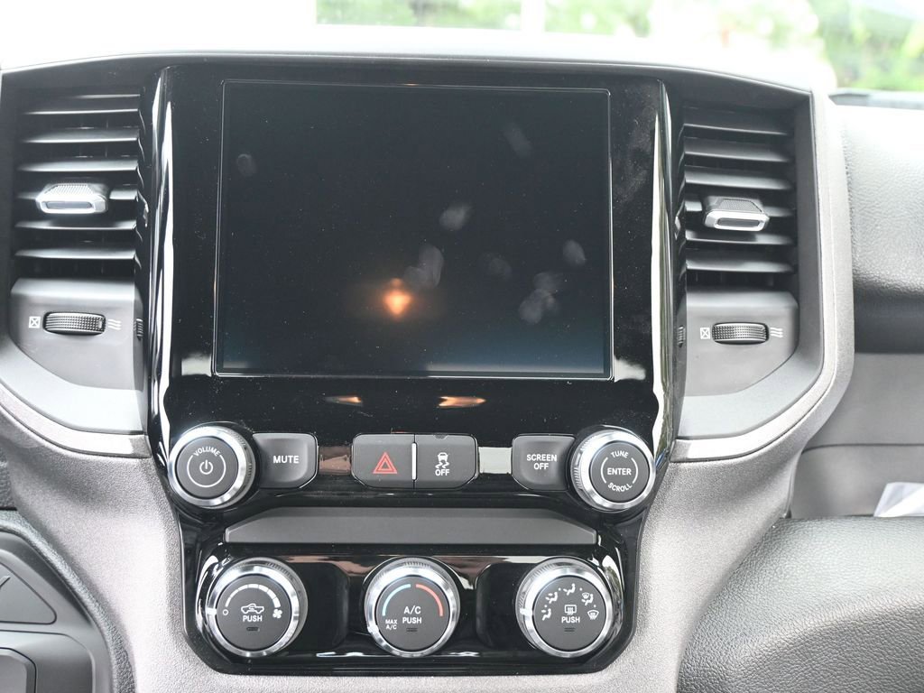 New 2025 RAM 3500 Tradesman image 30