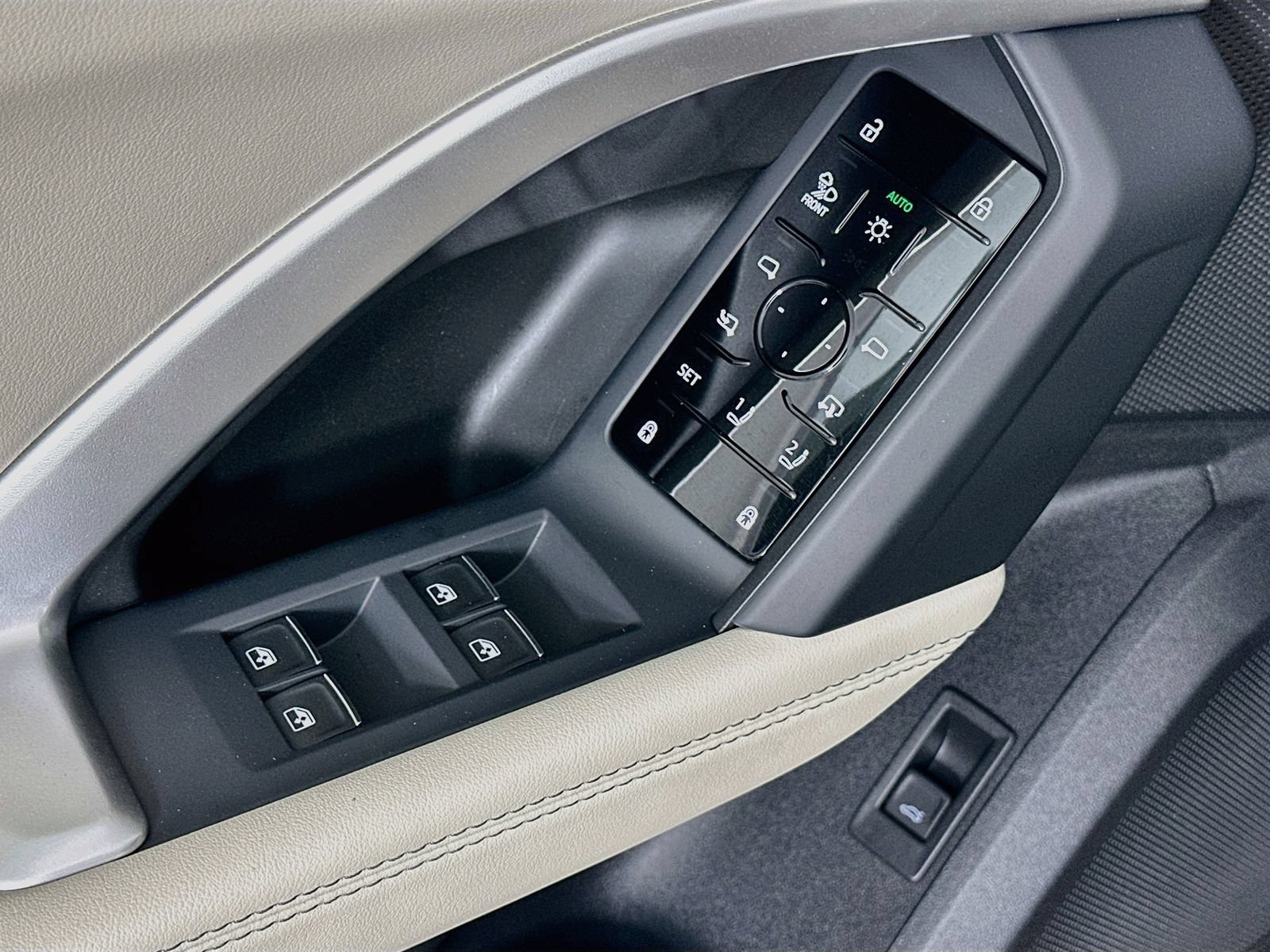 New 2026 Audi Q5 Premium Plus AWD/4WD image 17