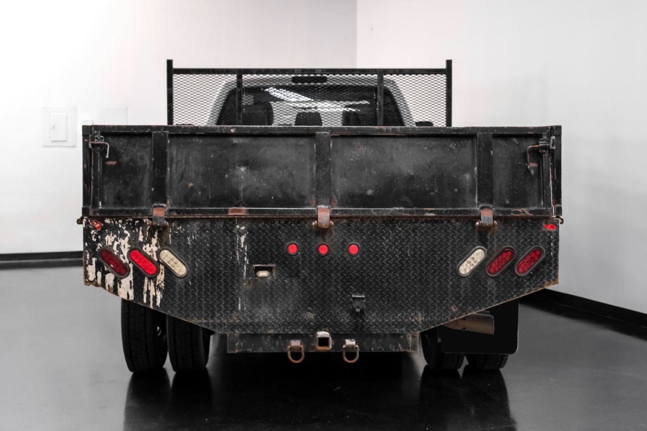 Used 2016 Ford F550 4x4 Crew Cab Super Duty image 8