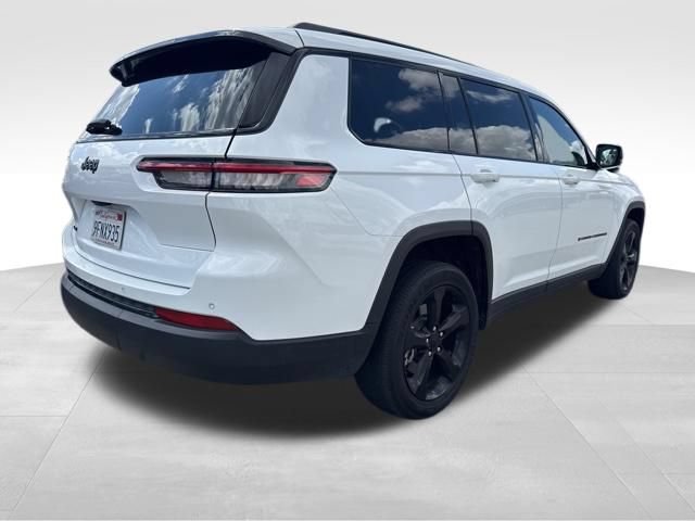 Used 2023 Jeep Grand Cherokee L Laredo AWD/4WD image 5