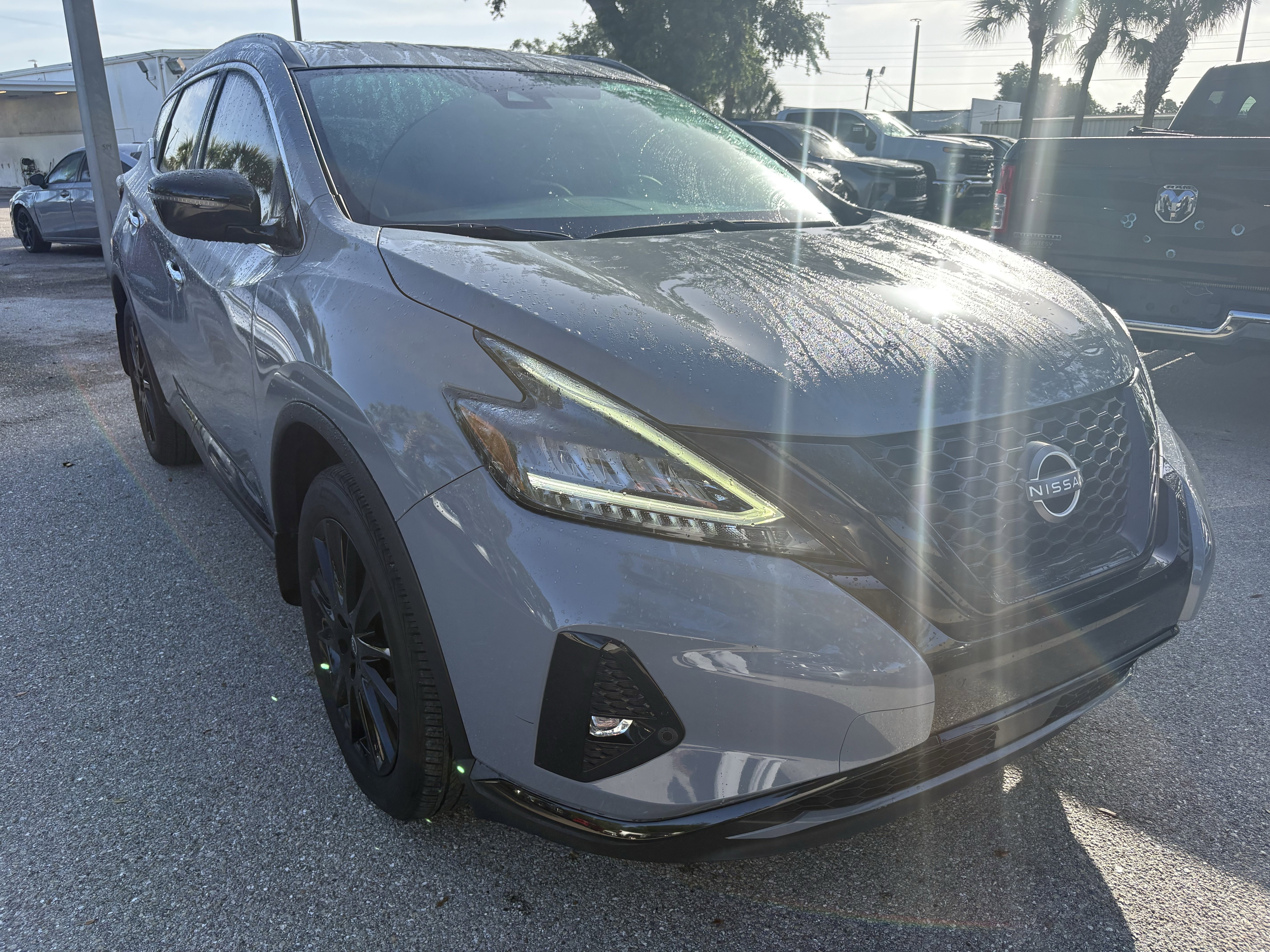 Used 2024 Nissan Murano SV w/ SV Midnight Edition Package FWD image 1
