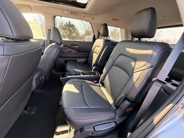 New 2026 Nissan Pathfinder SL w/ SL Premium Package image 15