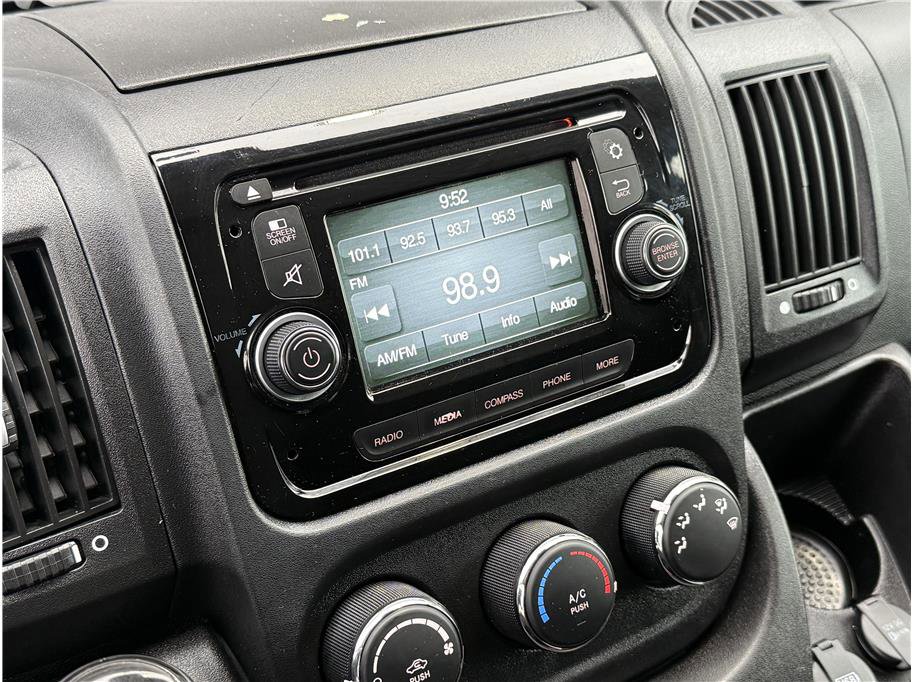 Used 2015 RAM ProMaster 2500 w/ Interior Convenience Group image 8