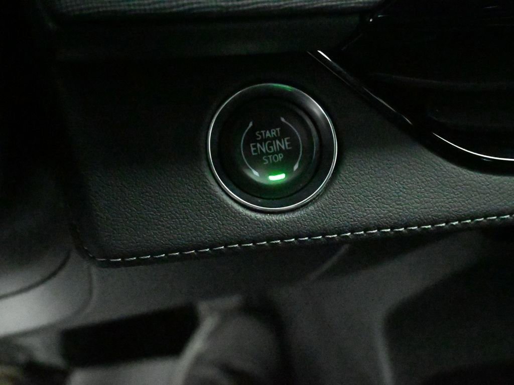 Used 2025 Buick Enclave Preferred w/ Power Package image 46