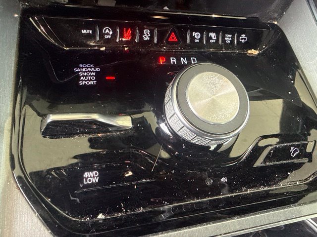 Used 2022 Jeep Wagoneer Series III AWD/4WD image 27