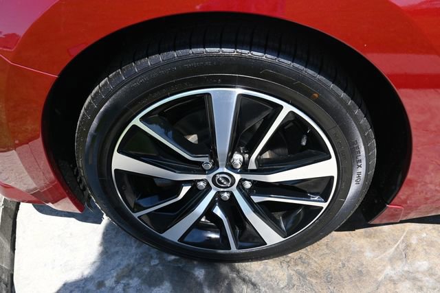 Used 2023 Nissan Maxima SL FWD image 10