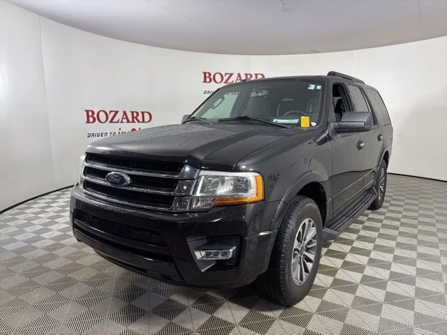 Used 2015 Ford Expedition XLT RWD image 4