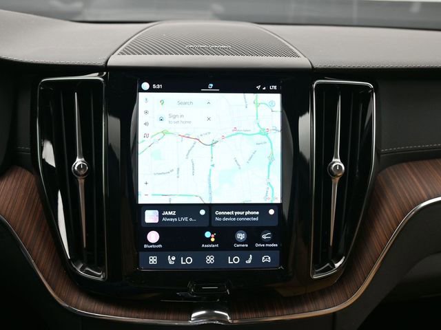 Used 2023 Volvo XC60 B5 Ultimate w/ Climate Package image 14