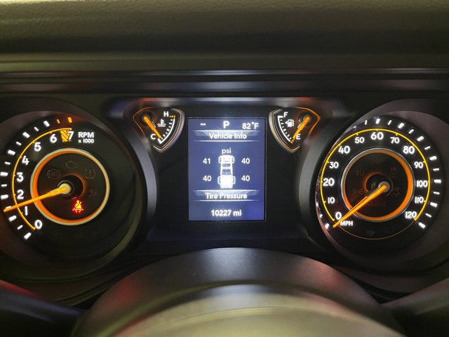 Used 2024 Jeep Gladiator Sport image 11