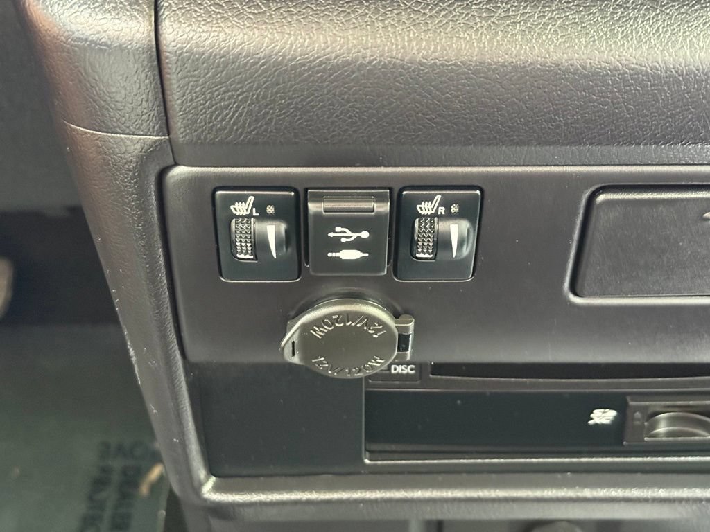 Used 2018 Toyota Sienna Limited Premium FWD image 37