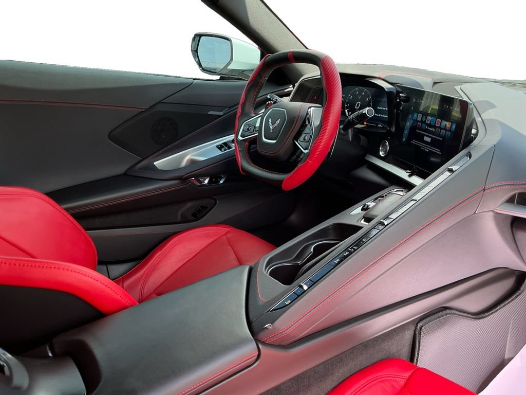 Used 2025 Chevrolet Corvette Stingray Coupe w/ 1LT RWD image 16