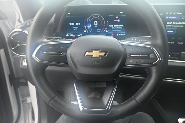 Used 2025 Chevrolet Equinox LT AWD/4WD image 34