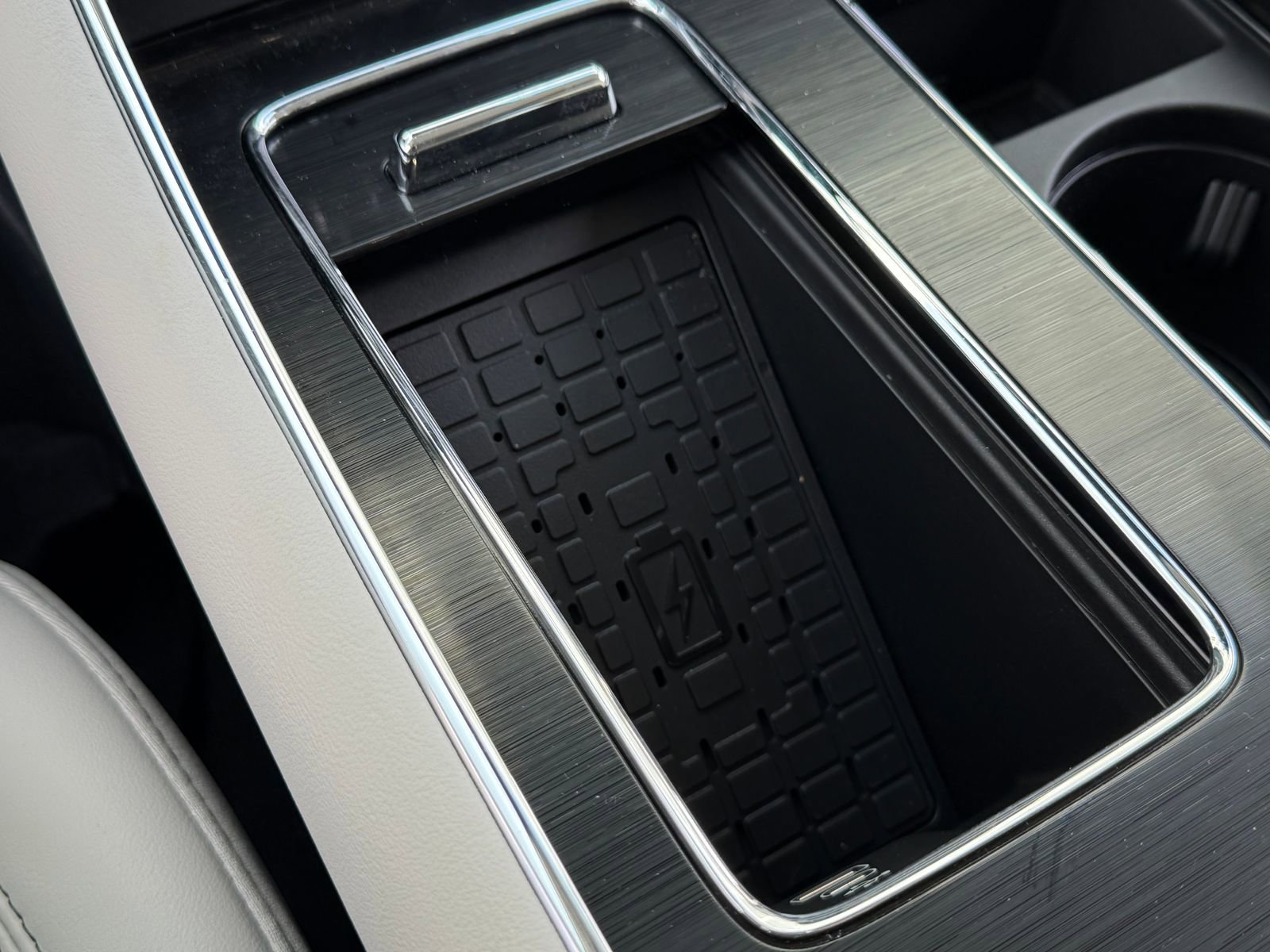 New 2026 Lincoln Aviator AWD image 30