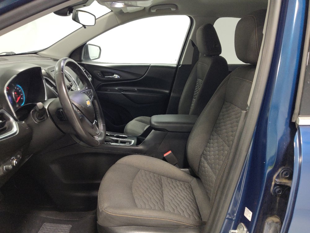 Used 2020 Chevrolet Equinox LT w/ Driver Convenience Package FWD image 17