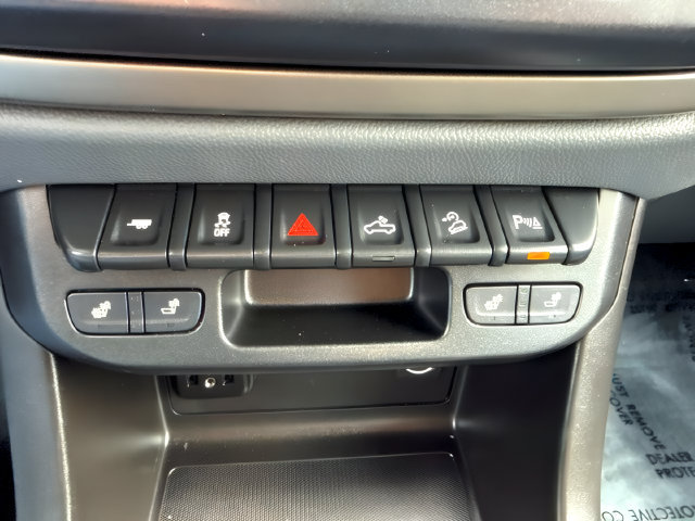 Used 2019 Chevrolet Colorado Z71 AWD/4WD image 26