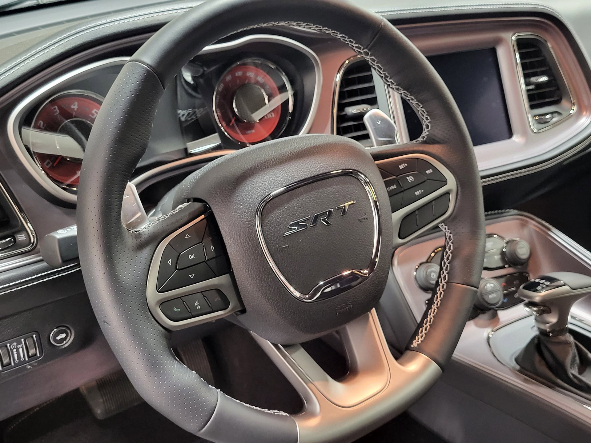 Used 2023 Dodge Challenger SRT Hellcat RWD image 15